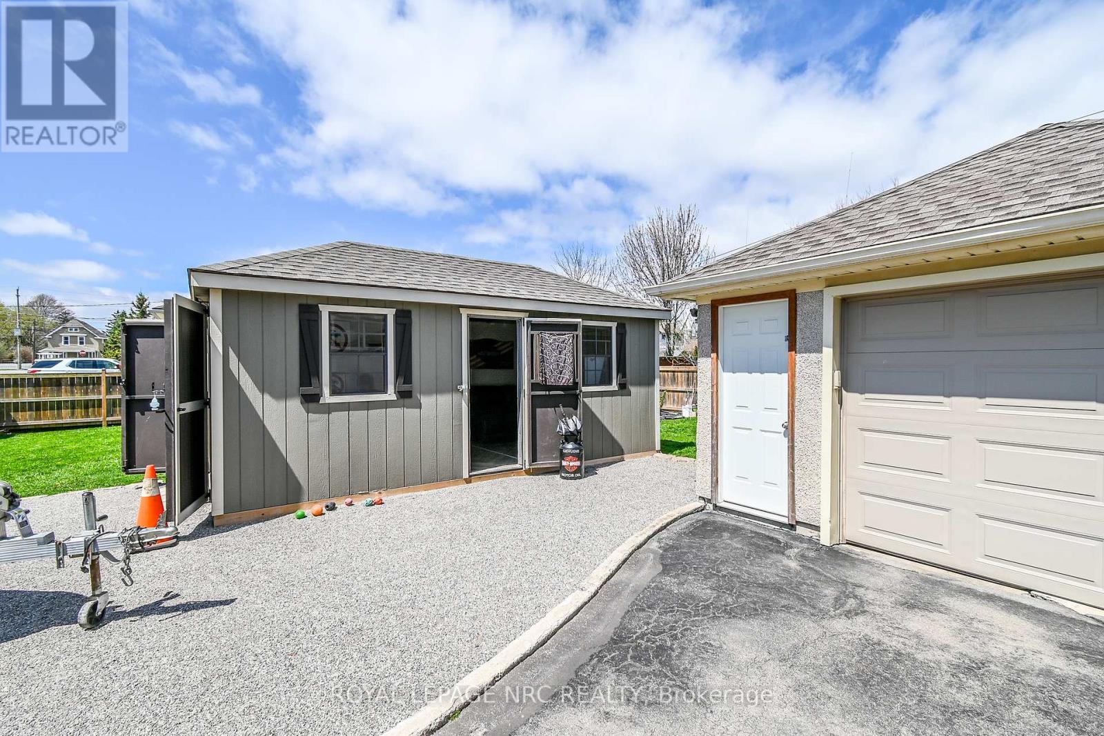140 Erie Street, Port Colborne, Ontario  L3K 4M4 - Photo 27 - X12196049