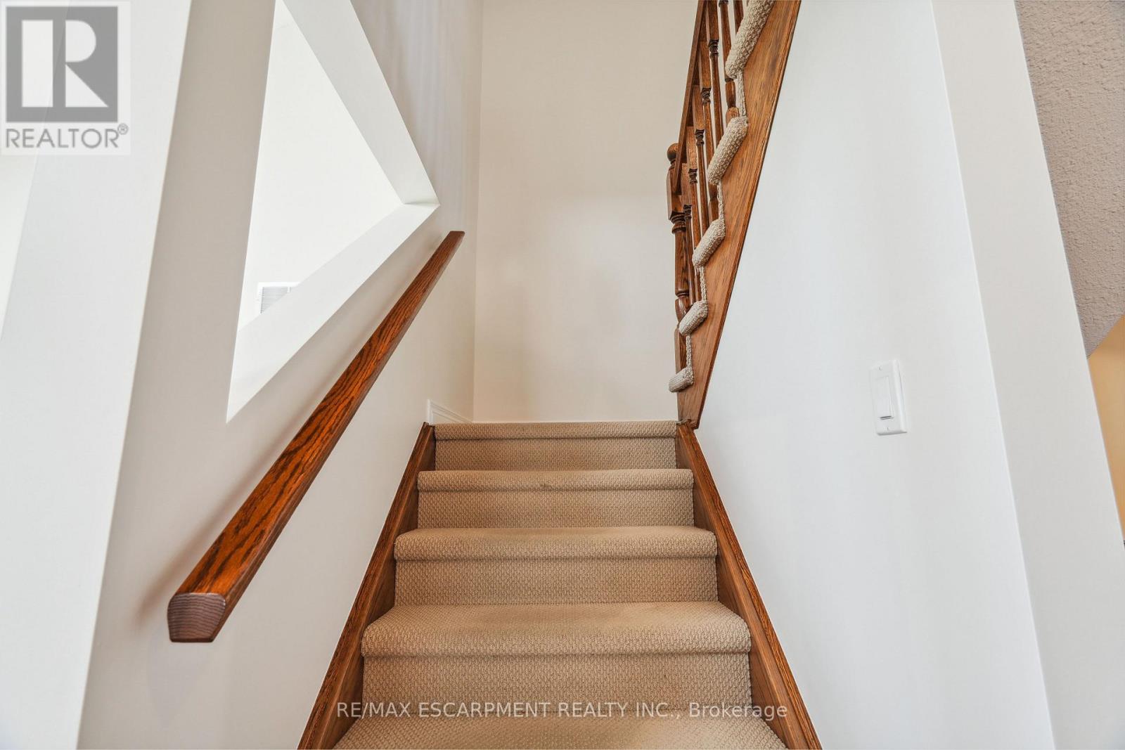 177 Wheeler Court, Guelph/eramosa, Ontario  N0B 2K0 - Photo 22 - X12195905