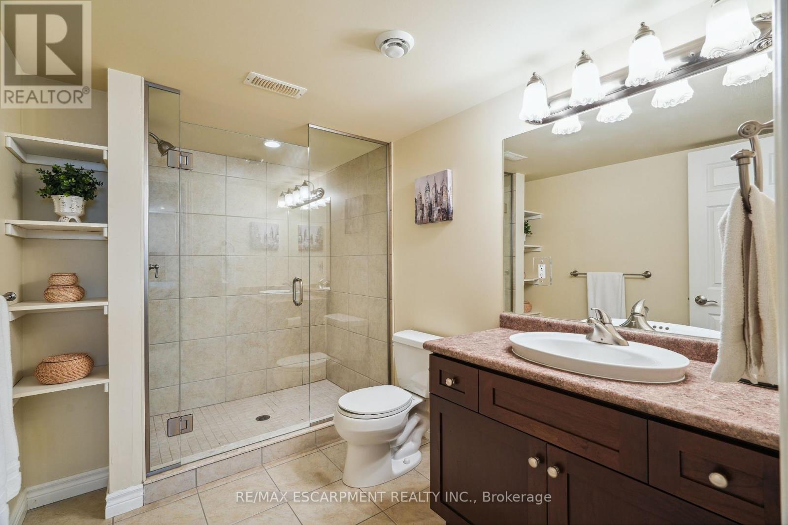 177 Wheeler Court, Guelph/eramosa, Ontario  N0B 2K0 - Photo 32 - X12195905