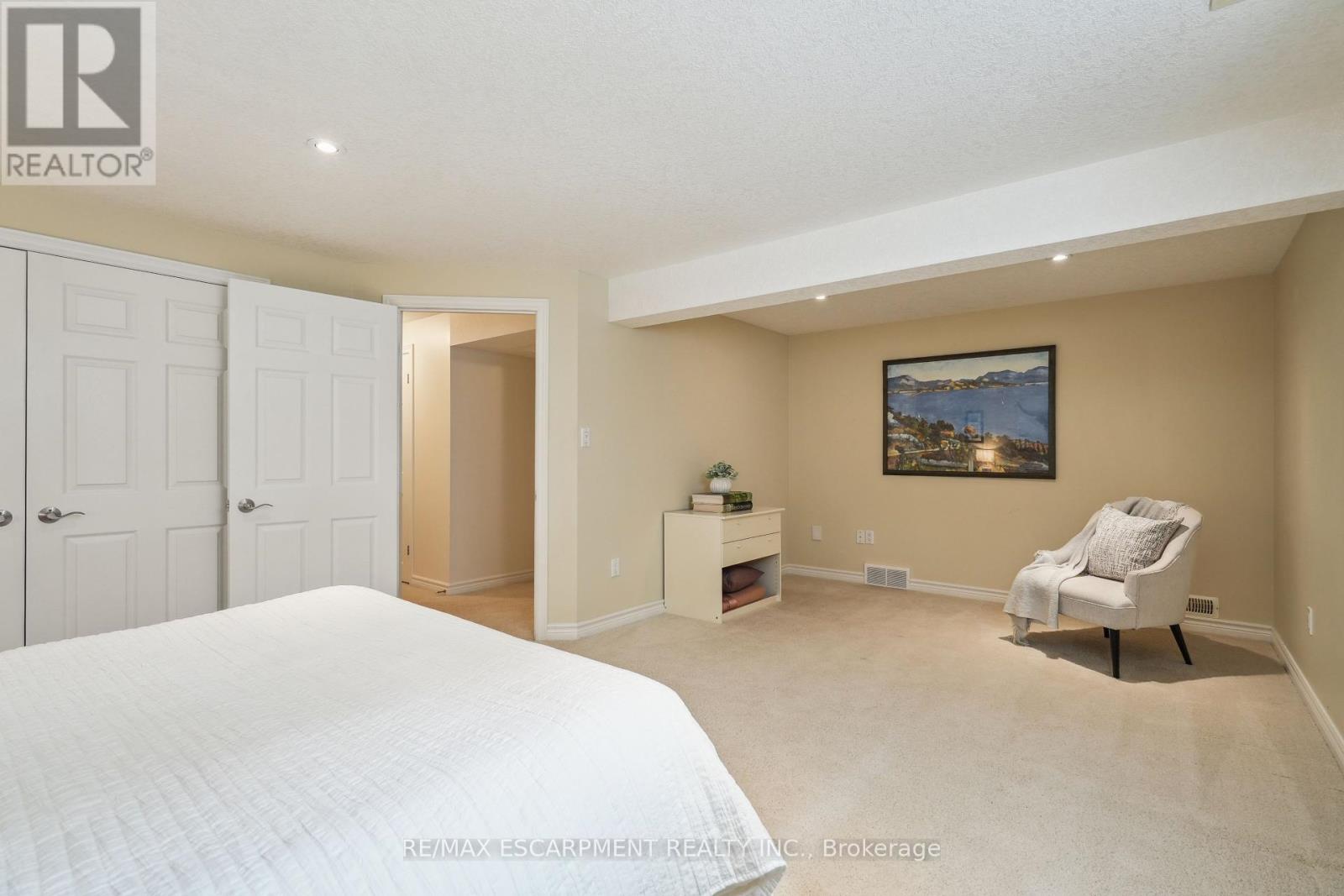 177 Wheeler Court, Guelph/eramosa, Ontario  N0B 2K0 - Photo 34 - X12195905