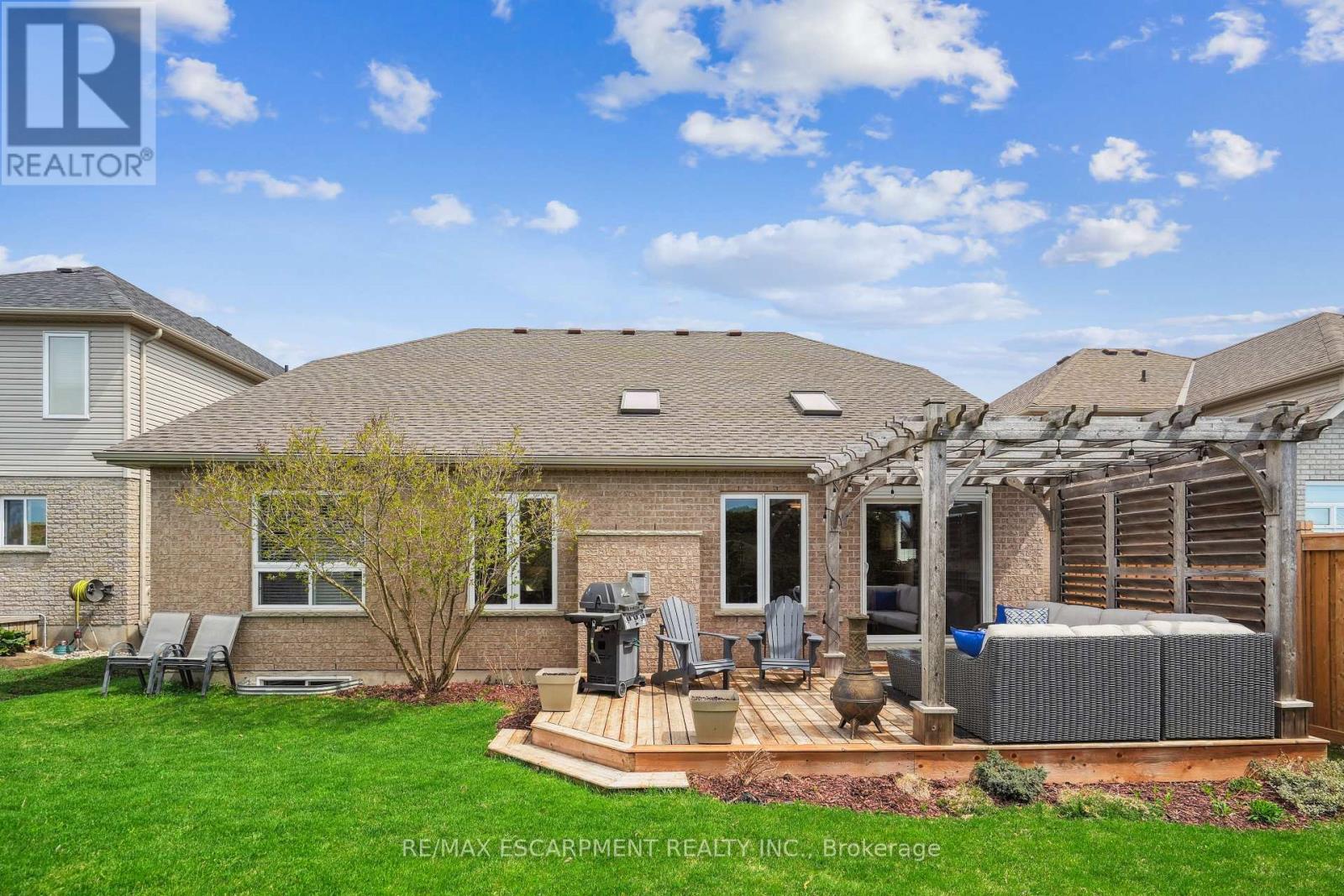 177 Wheeler Court, Guelph/eramosa, Ontario  N0B 2K0 - Photo 38 - X12195905