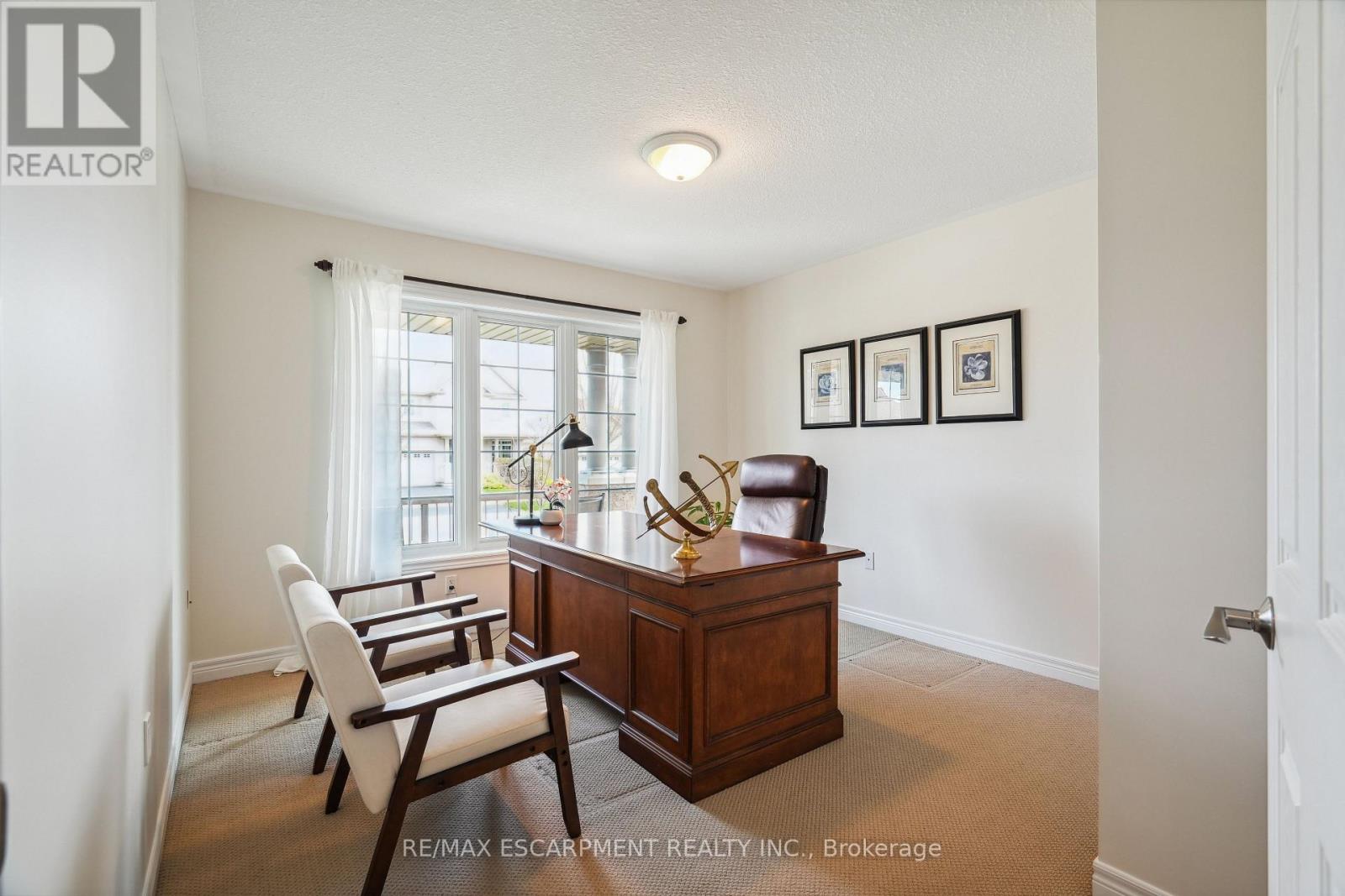 177 Wheeler Court, Guelph/eramosa, Ontario  N0B 2K0 - Photo 8 - X12195905
