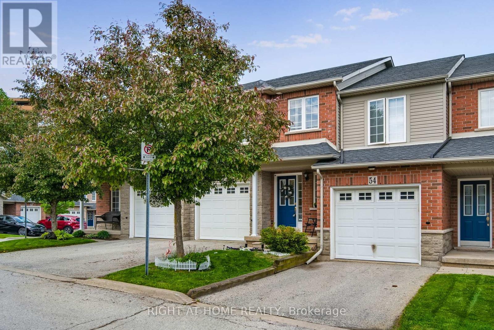 55 - 7 Southside Place, Hamilton, Ontario  L9C 7W6 - Photo 2 - X12195977