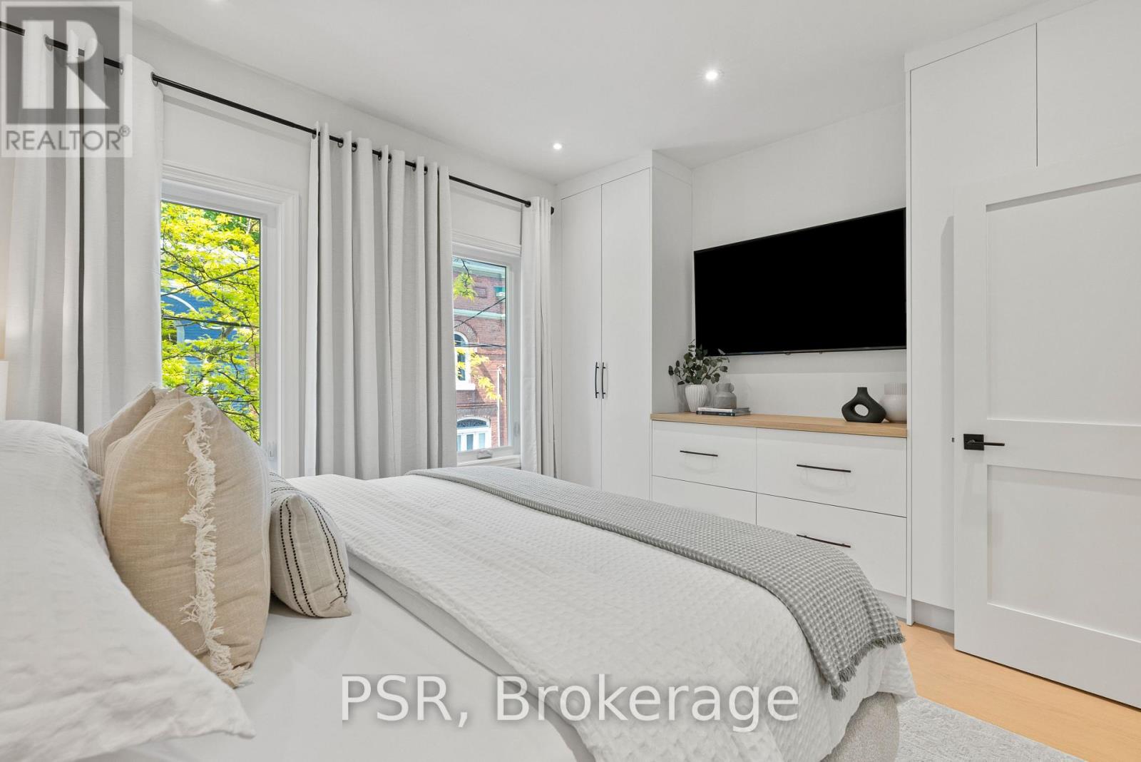17 Allen Avenue, Toronto, Ontario  M4M 1T5 - Photo 30 - E12194634