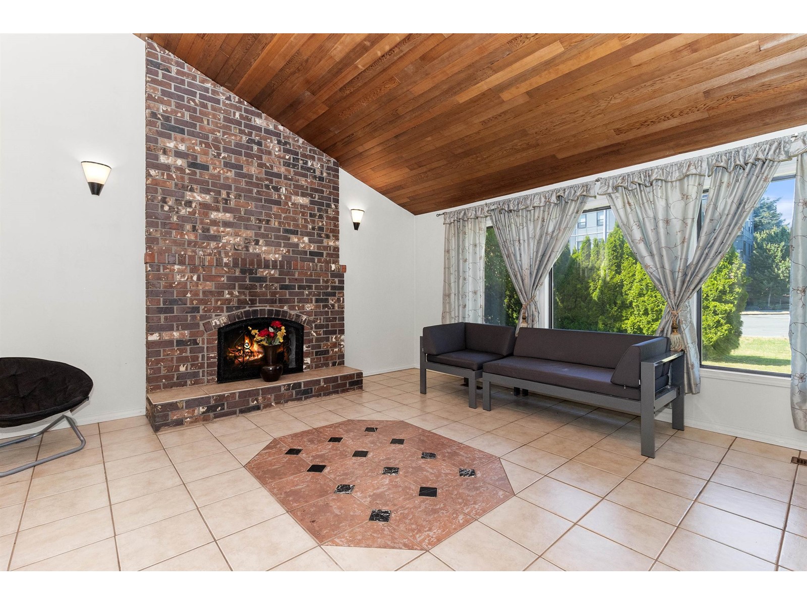 2551 Adelaide Street, Abbotsford, British Columbia  V2T 3L9 - Photo 6 - R3010638