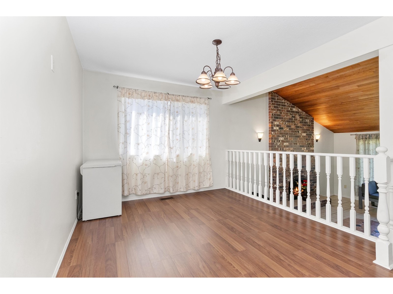 2551 Adelaide Street, Abbotsford, British Columbia  V2T 3L9 - Photo 7 - R3010638