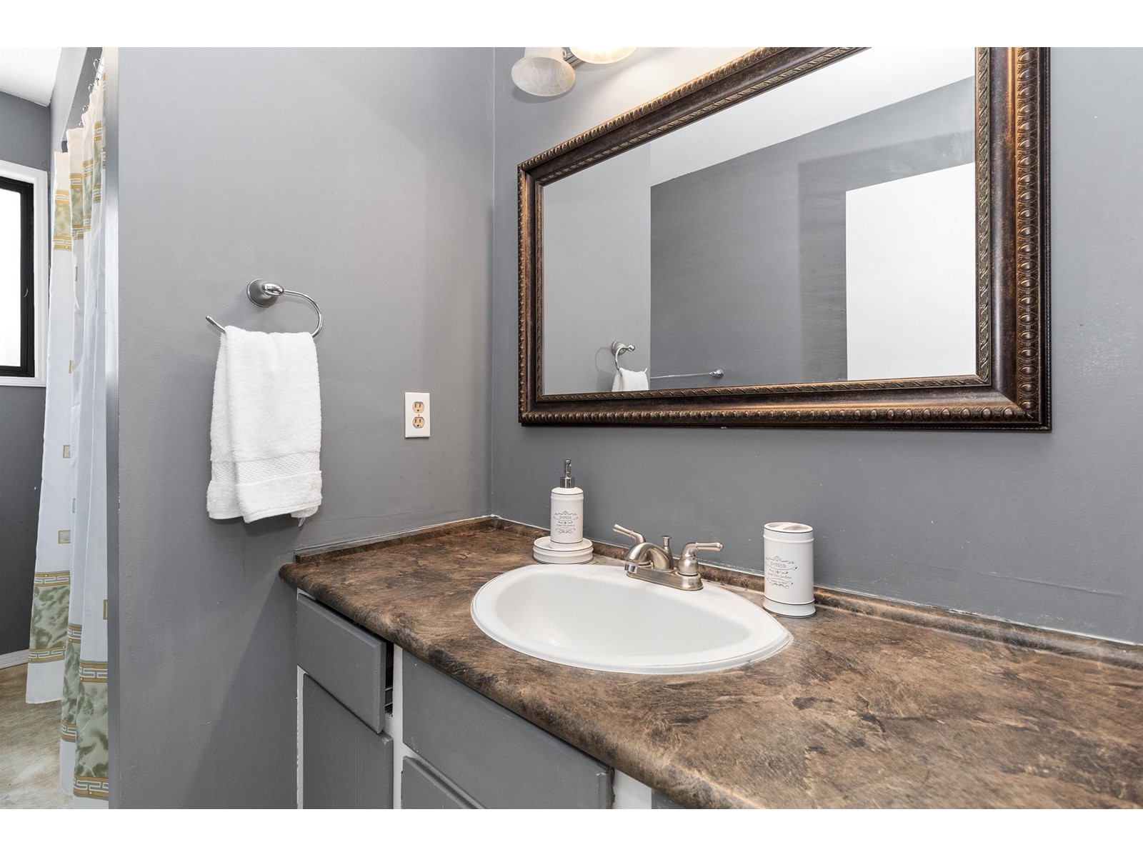 2551 Adelaide Street, Abbotsford, British Columbia  V2T 3L9 - Photo 23 - R3010638