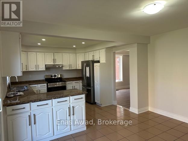 25 Mulholland Avenue, Toronto, Ontario  M6A 2S1 - Photo 10 - W12118321