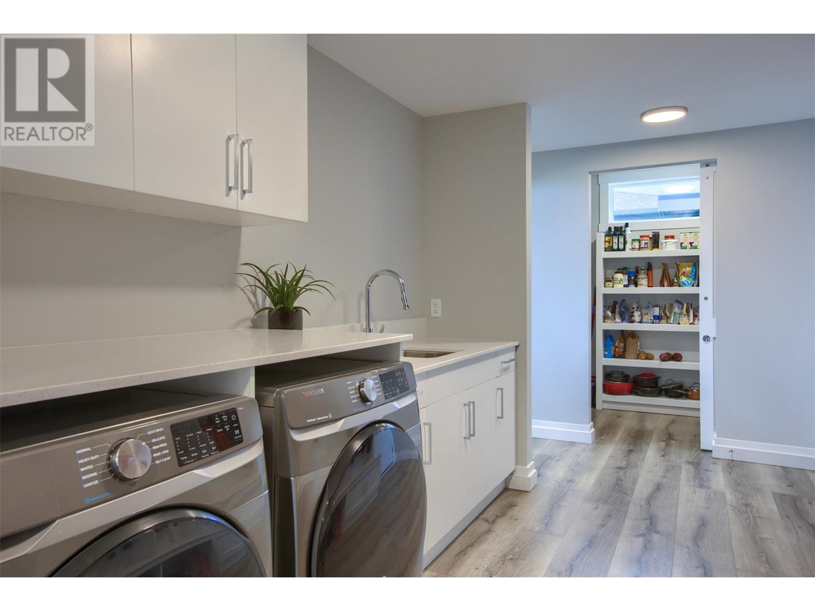 446 Hawk Hill Drive, Kelowna, British Columbia  V1W 0B1 - Photo 39 - 10349535