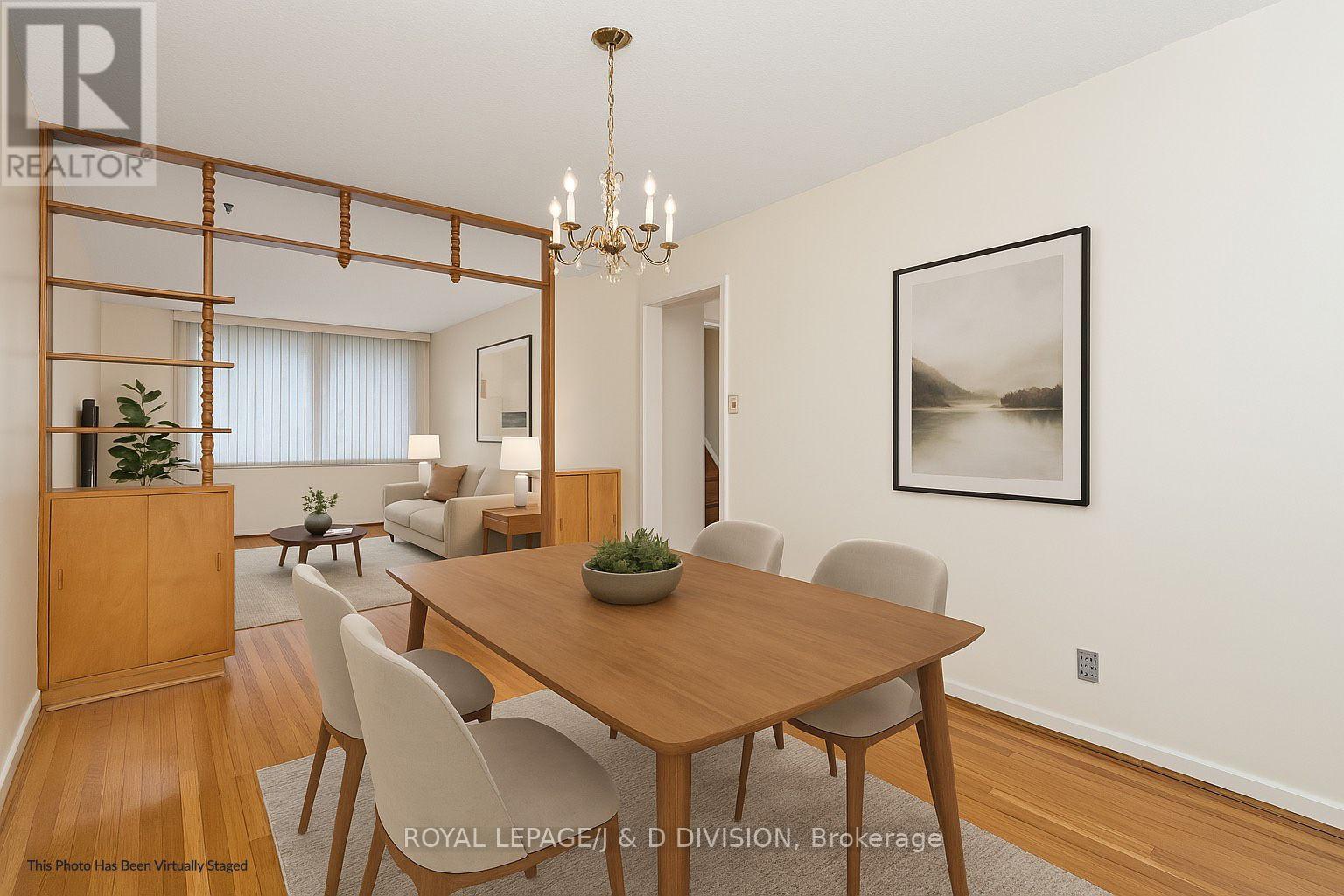 51 Edinborough Court, Toronto (Rockcliffe-Smythe), Ontario  M6N 2E9 - Photo 8 - W11976828