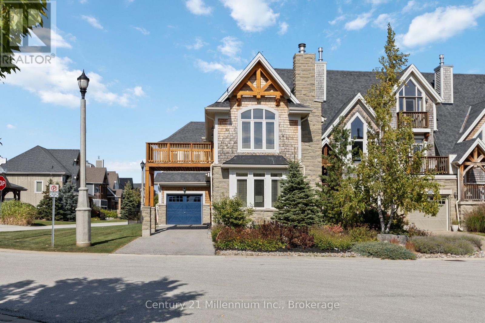 102 COMET LANE, Blue Mountains, Ontario