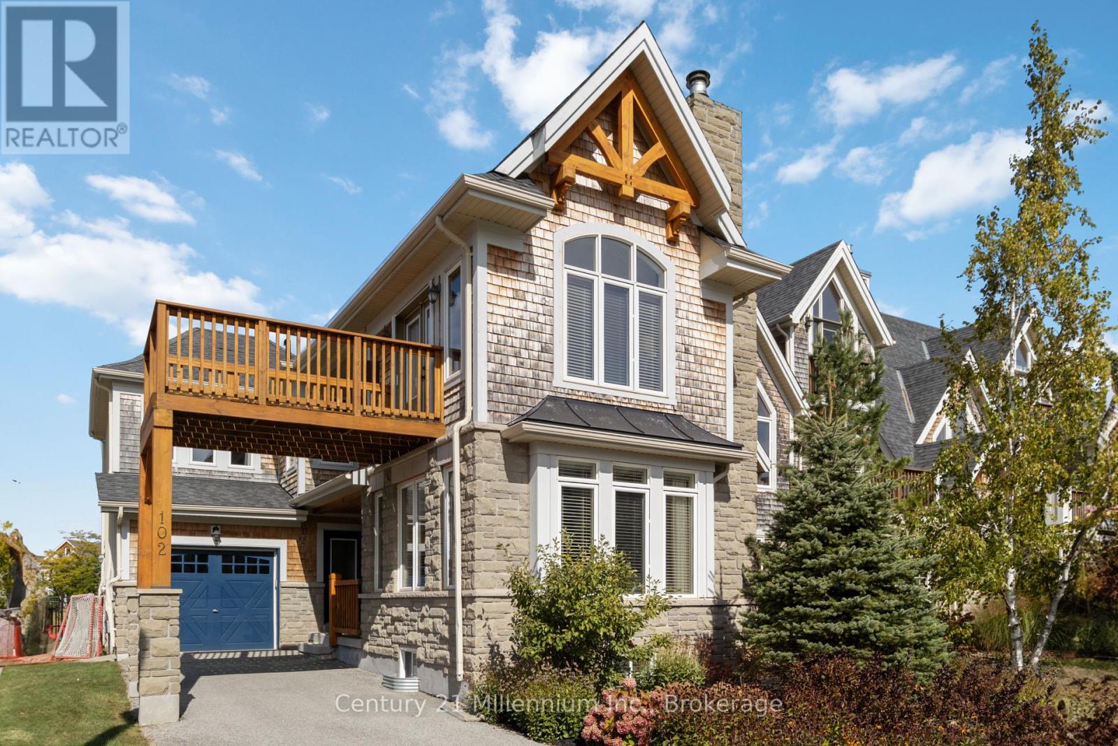 102 Comet Lane, Blue Mountains, Ontario  L9Y 0B8 - Photo 2 - X12196079