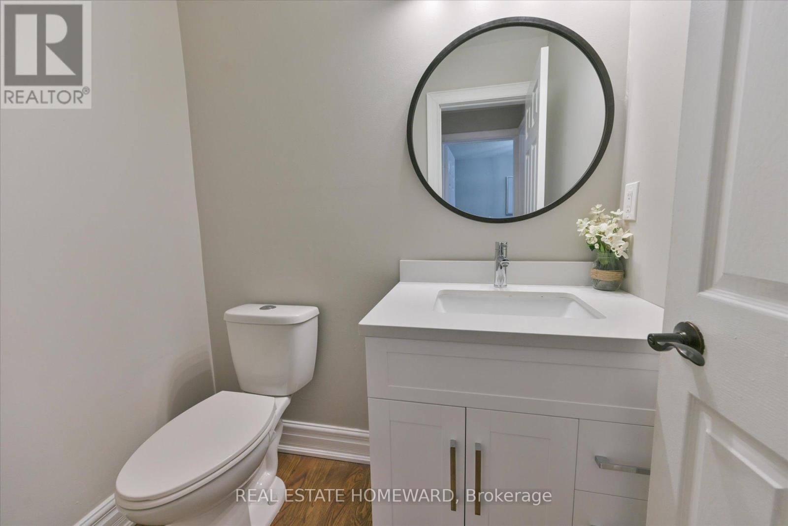 1221 Grandview Drive, Oakville, Ontario  L6H 4Z2 - Photo 19 - W12183426