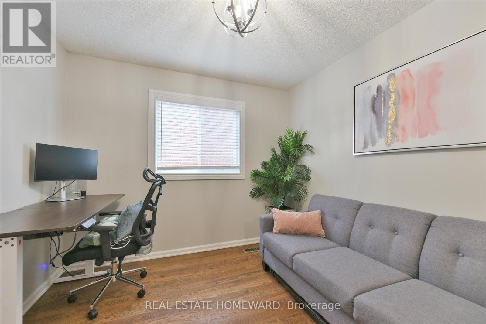 1221 Grandview Drive, Oakville, Ontario  L6H 4Z2 - Photo 18 - W12183426
