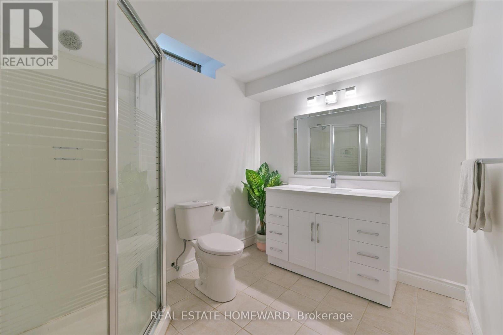 1221 Grandview Drive, Oakville, Ontario  L6H 4Z2 - Photo 40 - W12183426