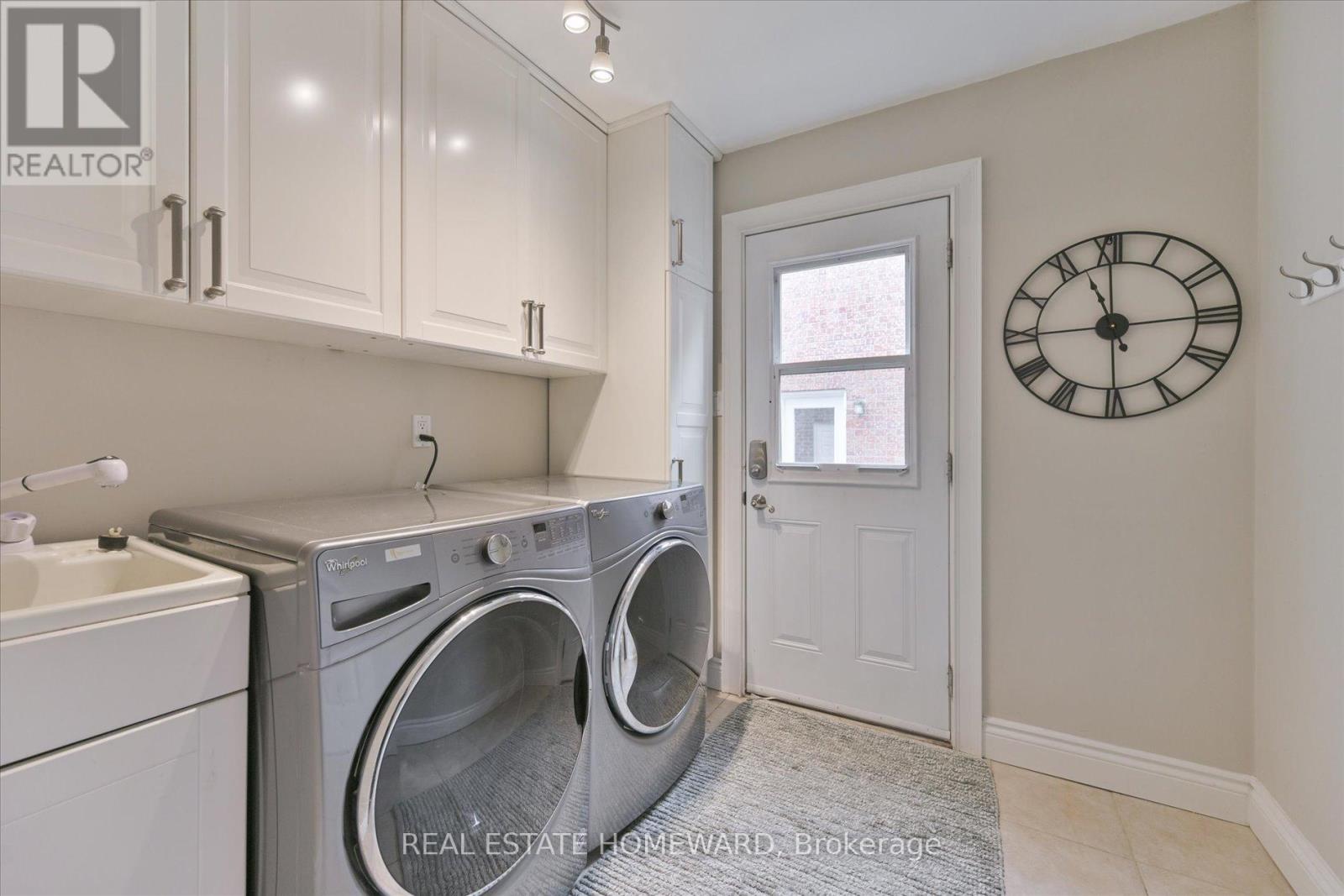 1221 Grandview Drive, Oakville, Ontario  L6H 4Z2 - Photo 41 - W12183426