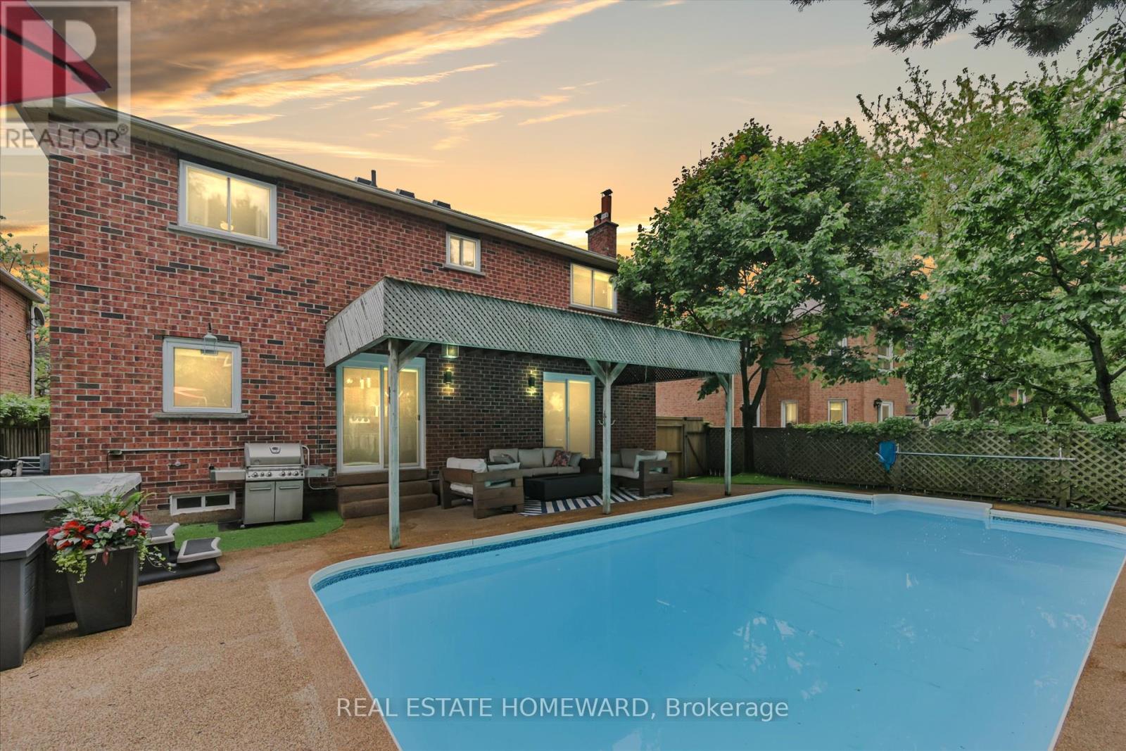 1221 Grandview Drive, Oakville, Ontario  L6H 4Z2 - Photo 47 - W12183426