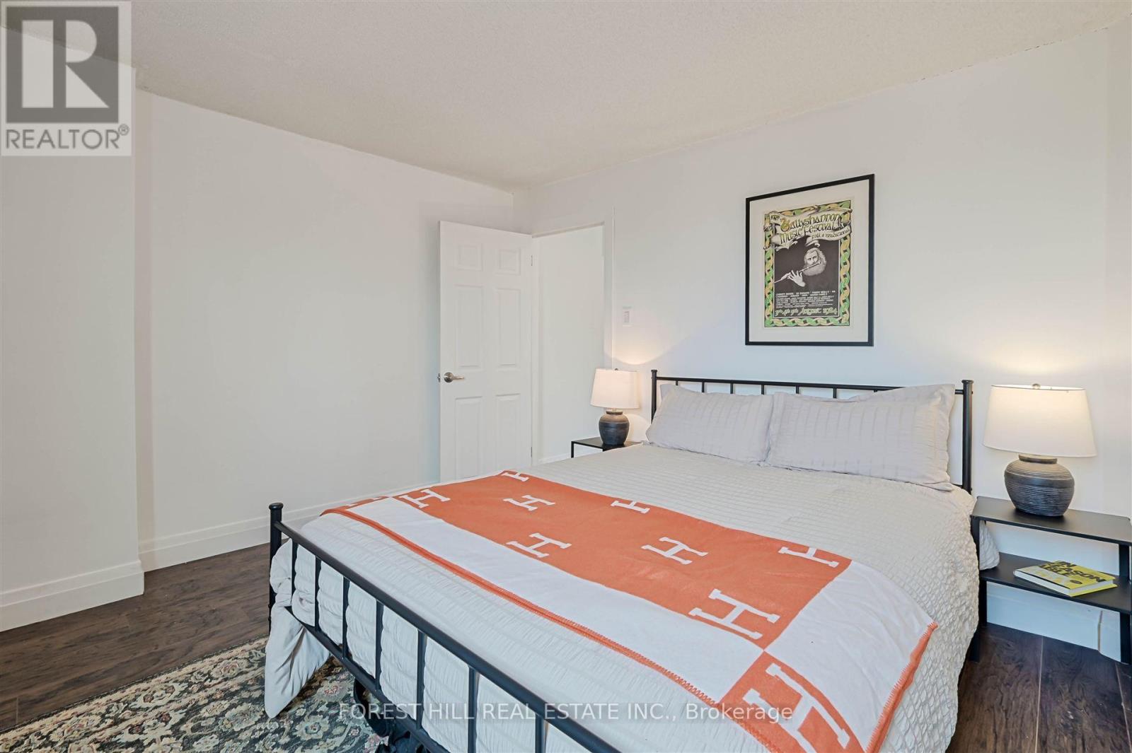 135 Fifth Street, Toronto, Ontario  M8V 2Z5 - Photo 24 - W12192245