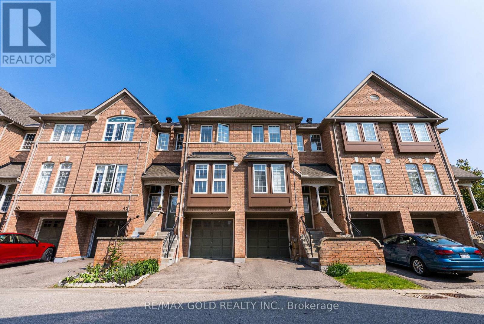 44 - 50 Strathaven Drive, Mississauga, Ontario  L5R 4E7 - Photo 1 - W12195124