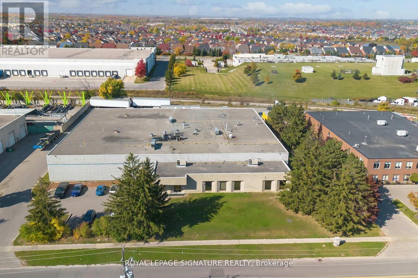28 Automatic Road, Brampton, Ontario  L6S 5N8 - Photo 38 - W12194543