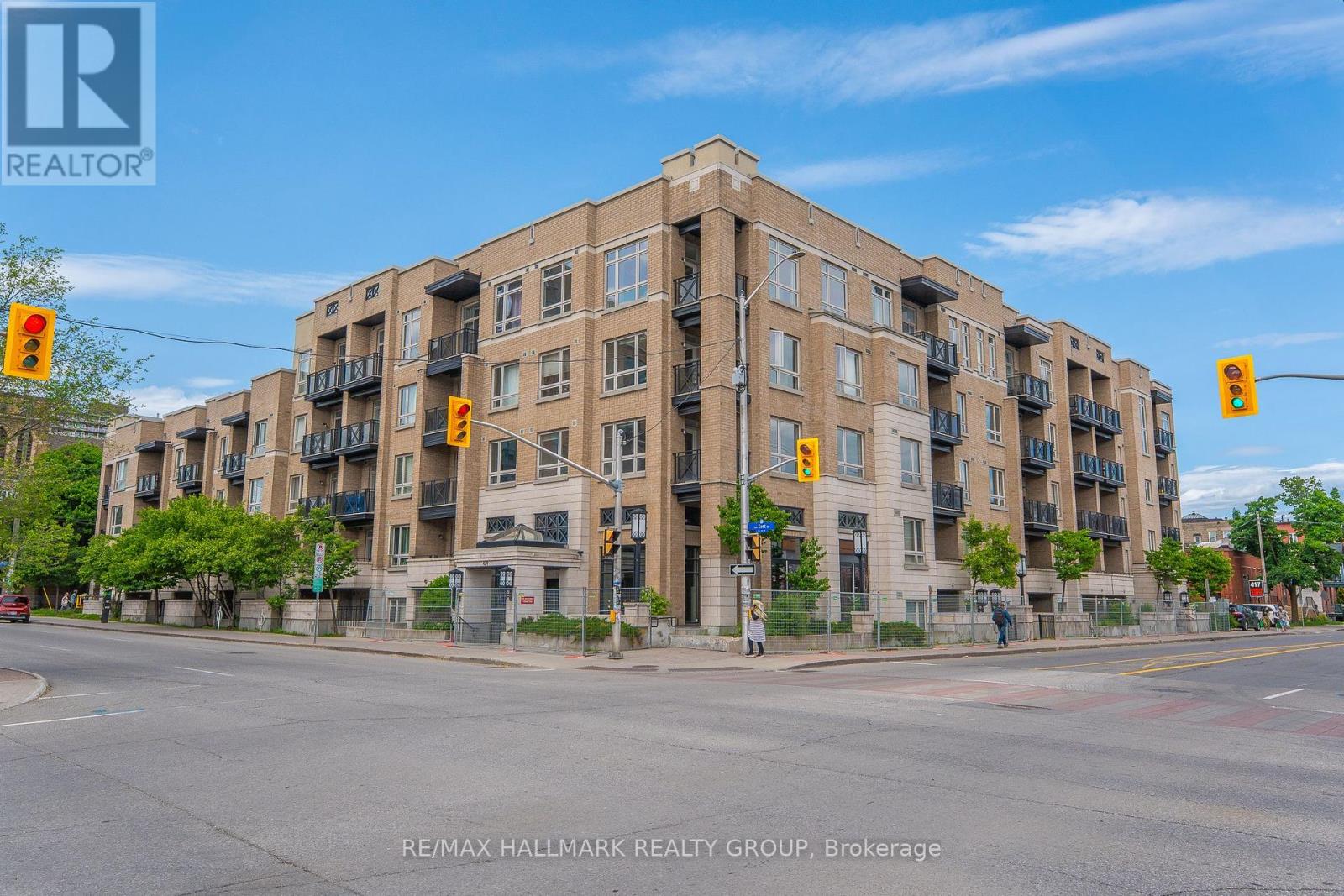 Property at 410 - 429 KENT STREET image 1