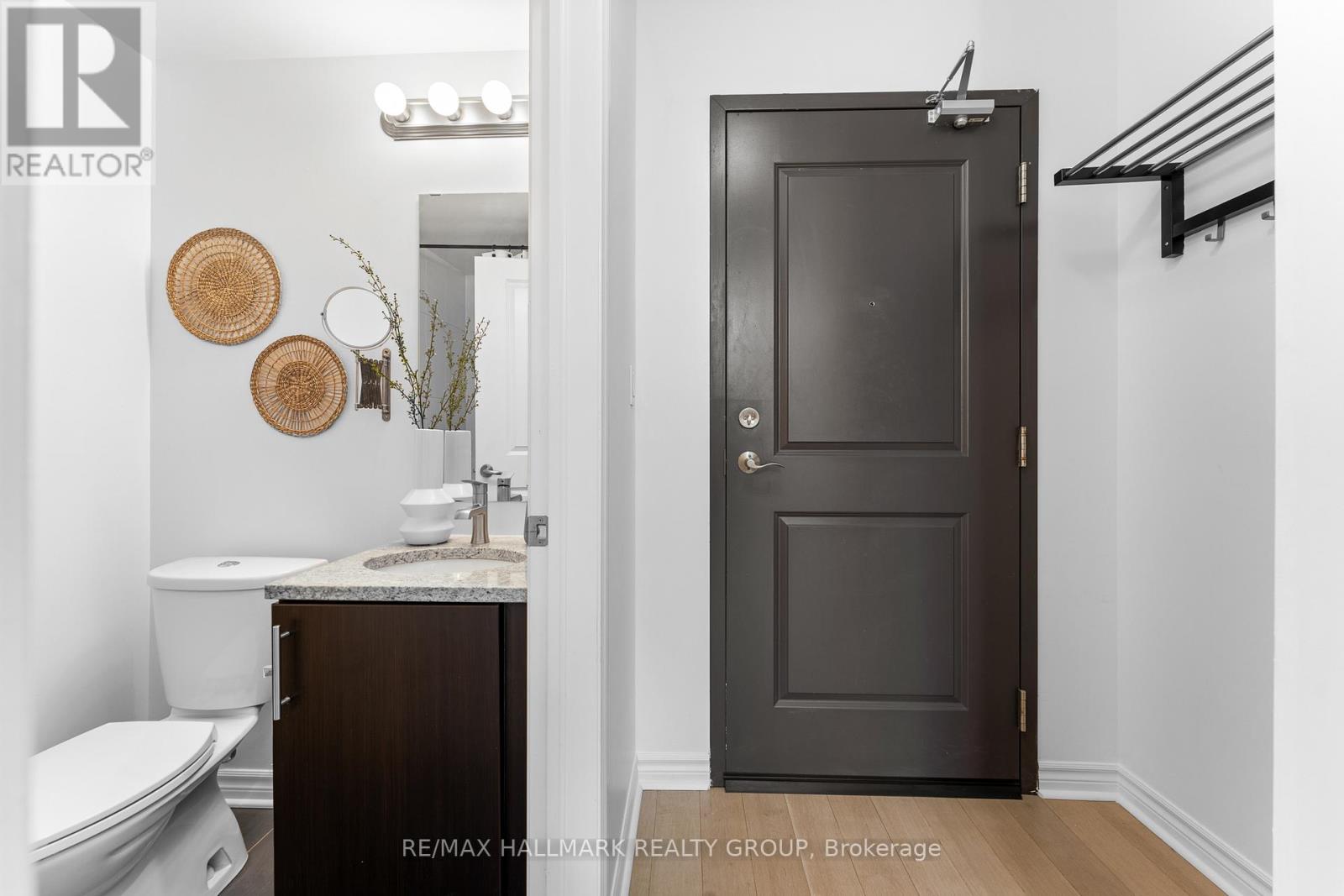 Property at 410 - 429 KENT STREET image 3
