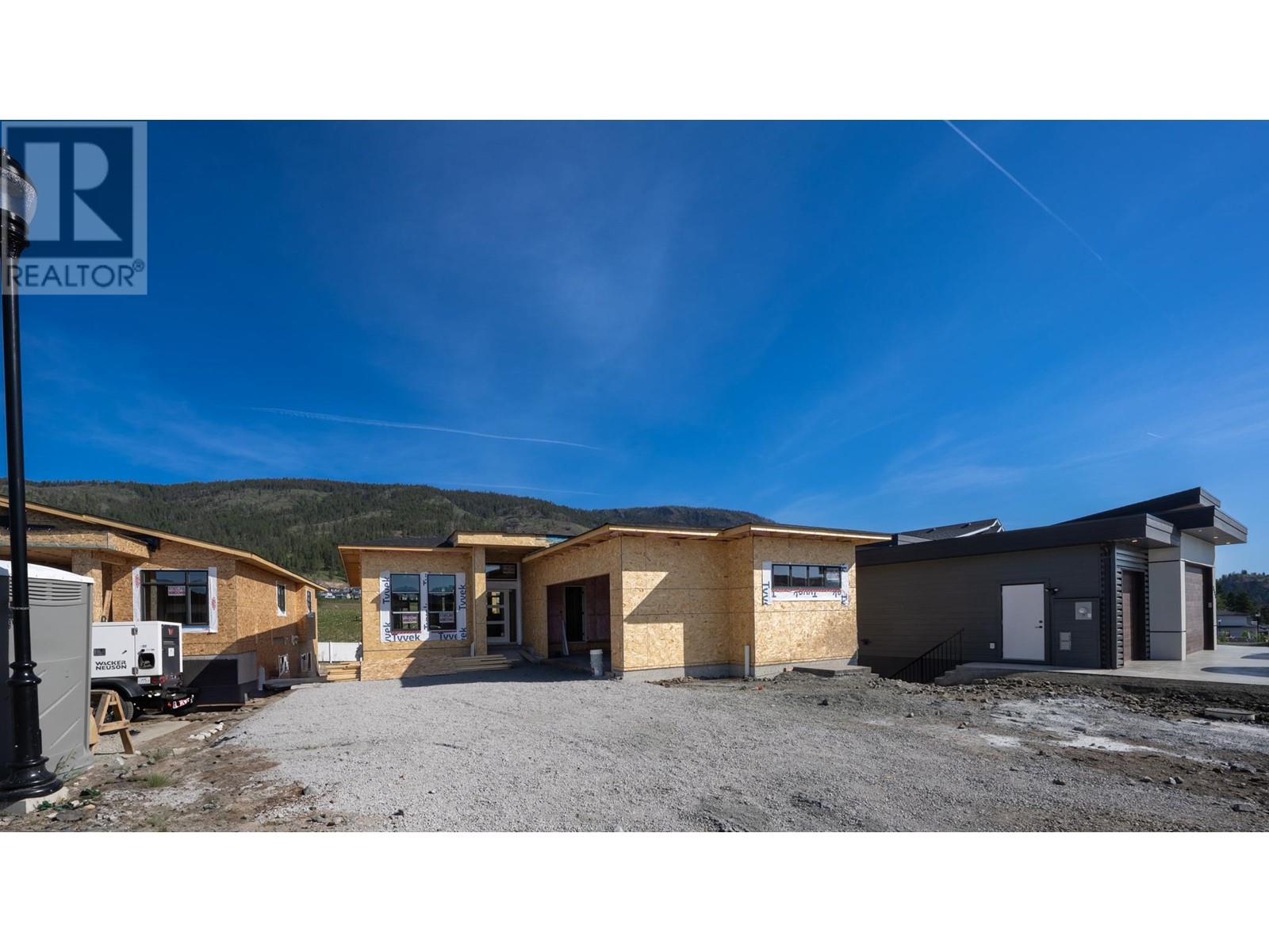 Property at 2538 Pinnacle Ridge Drive image 4