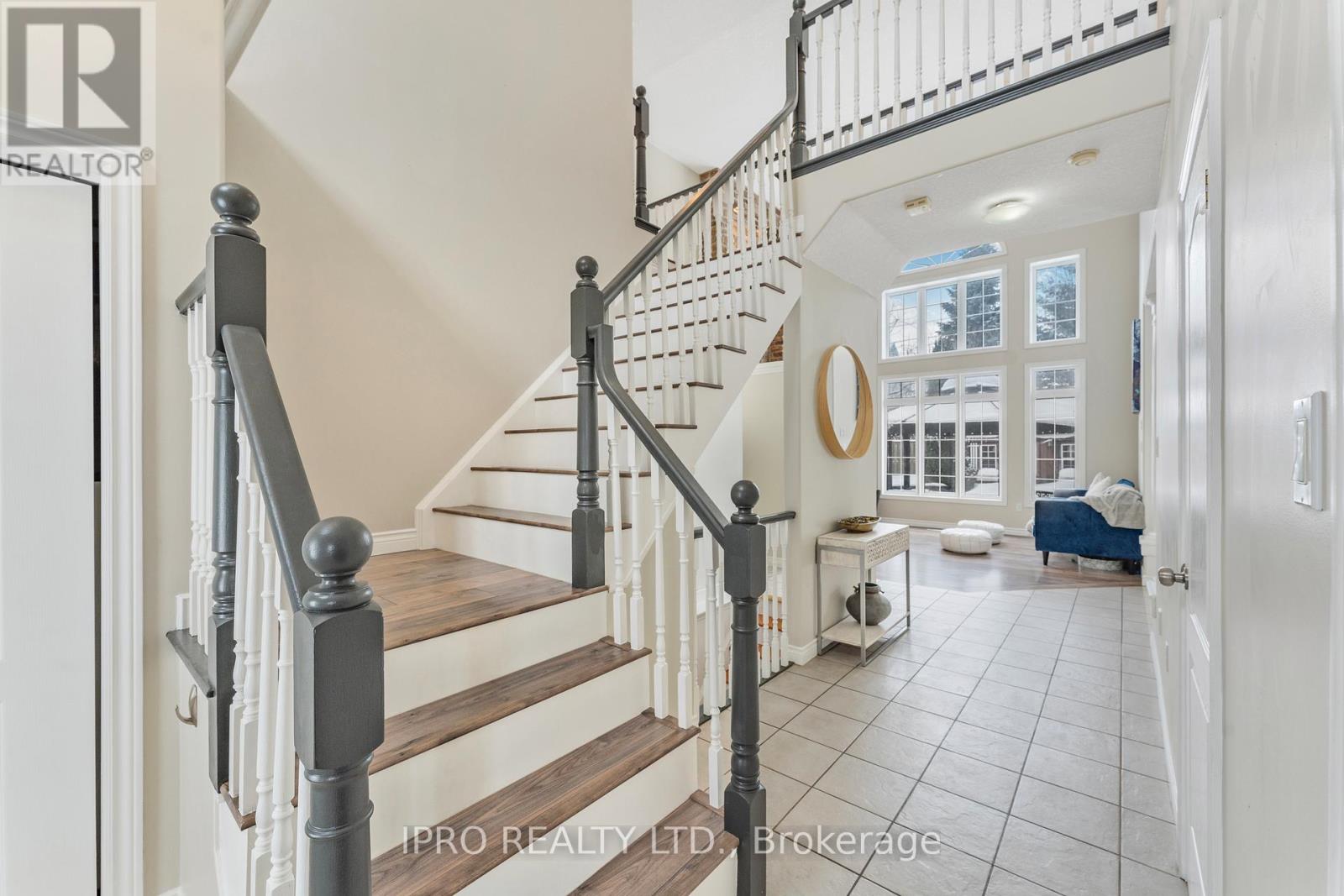2 Redfern Street, Orangeville, Ontario  L9W 5C8 - Photo 17 - W12070127