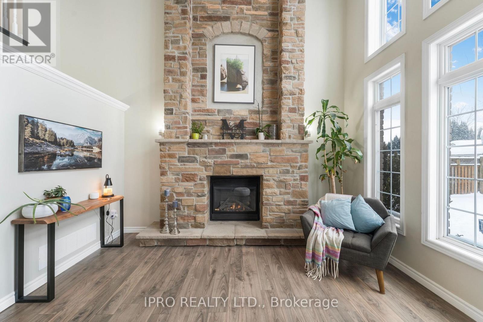 2 Redfern Street, Orangeville, Ontario  L9W 5C8 - Photo 12 - W12070127