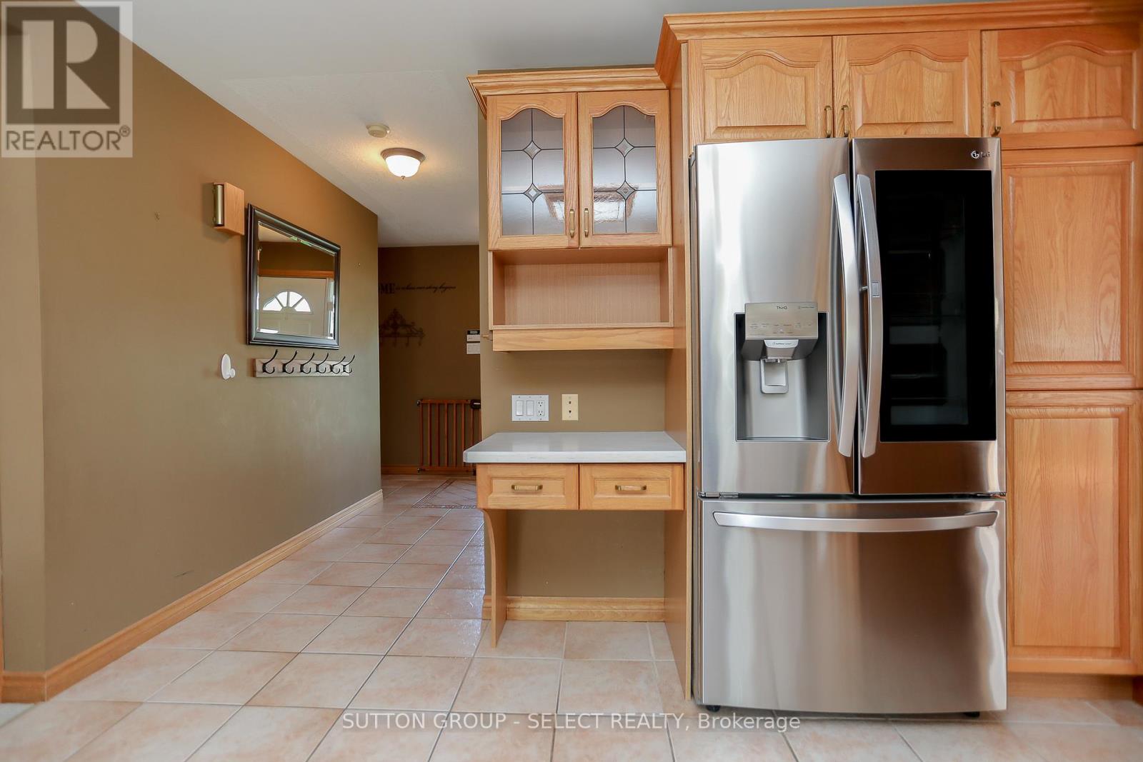 59 Farmhouse Road, London East, Ontario  N5Y 5M4 - Photo 8 - X12136380
