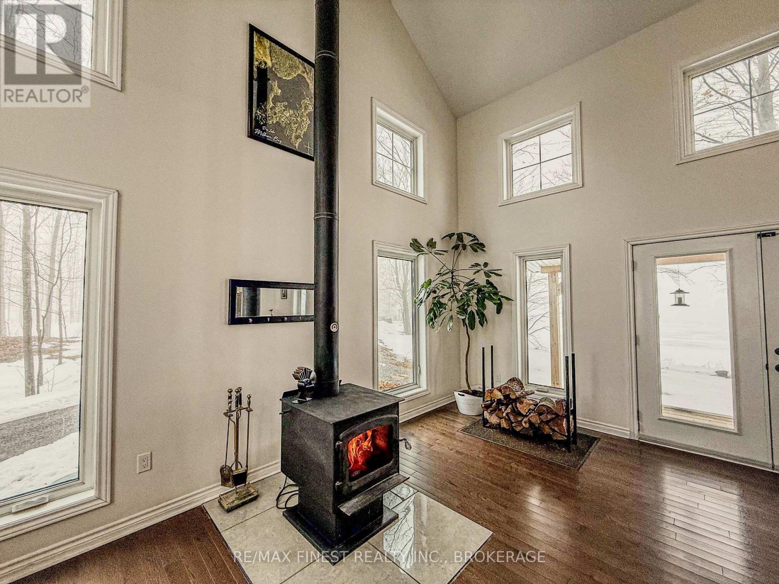 3855 Hideaway Lane, Frontenac (Frontenac South), Ontario  K0H 1H0 - Photo 17 - X12000531
