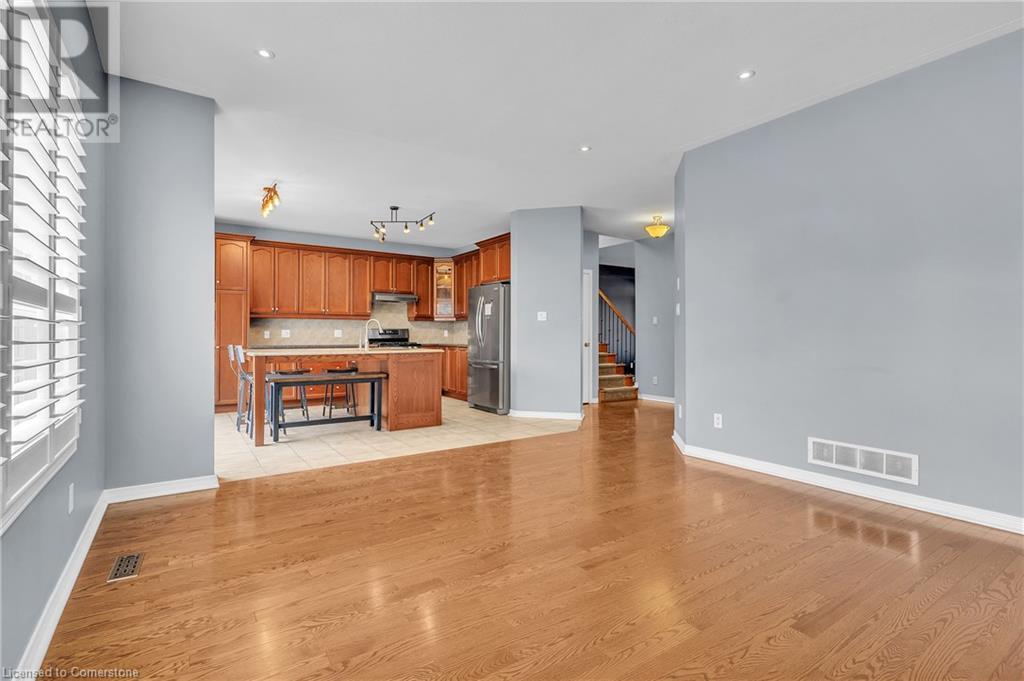 319 Robert Ferrie Drive, Kitchener, Ontario  N2P 2Y7 - Photo 13 - 40736592