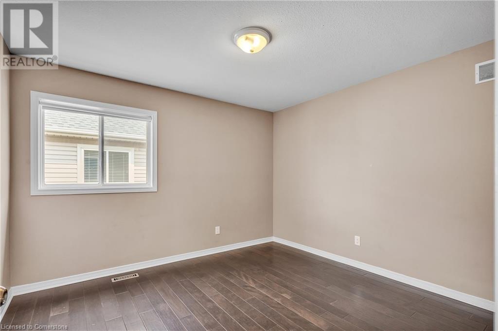319 Robert Ferrie Drive, Kitchener, Ontario  N2P 2Y7 - Photo 29 - 40736592