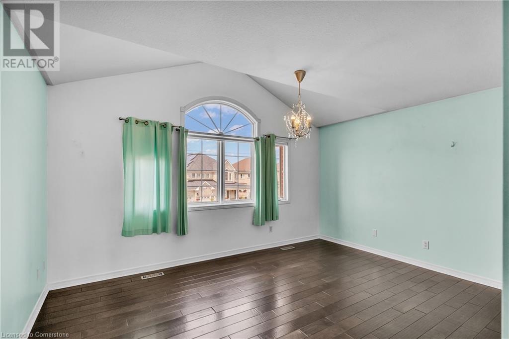 319 Robert Ferrie Drive, Kitchener, Ontario  N2P 2Y7 - Photo 31 - 40736592