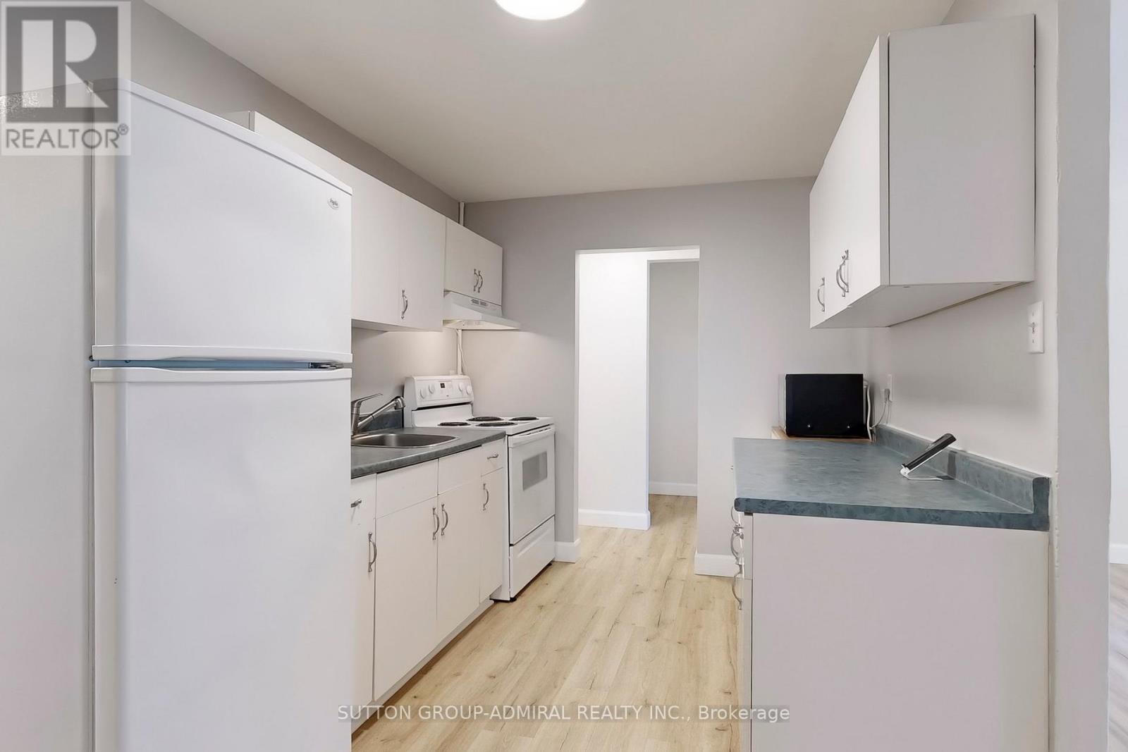27 River Drive, Essa, Ontario  L0M 1B2 - Photo 17 - N12195655