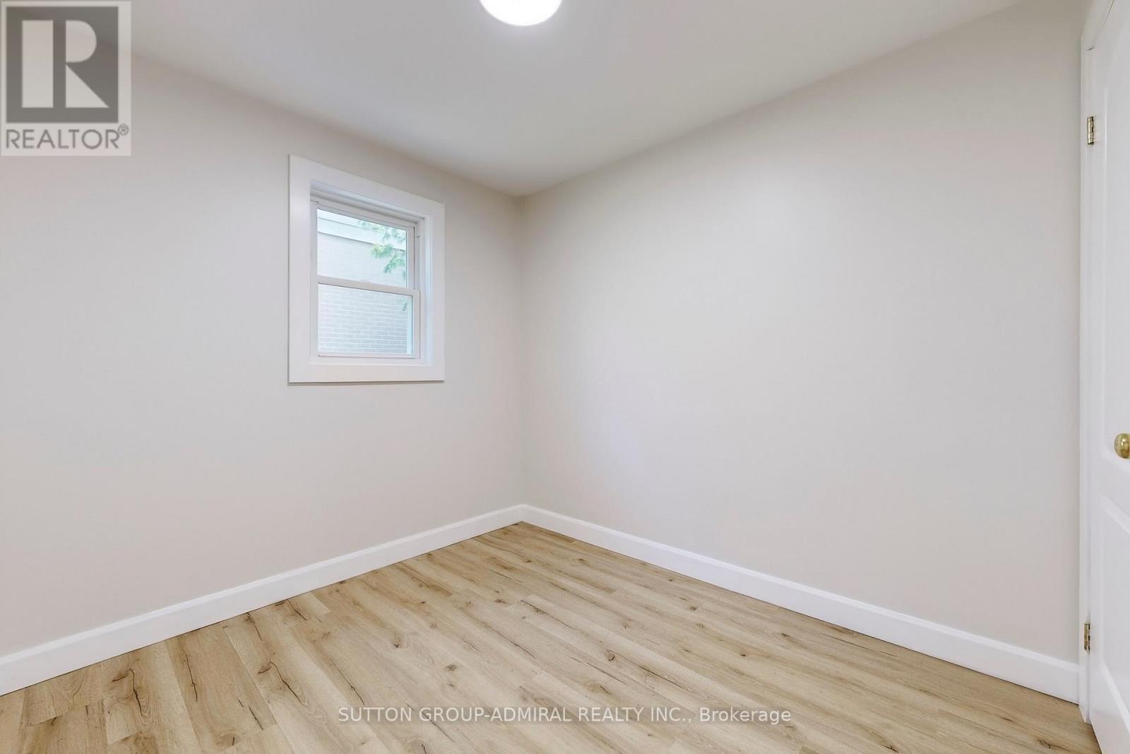 27 River Drive, Essa, Ontario  L0M 1B2 - Photo 26 - N12195655