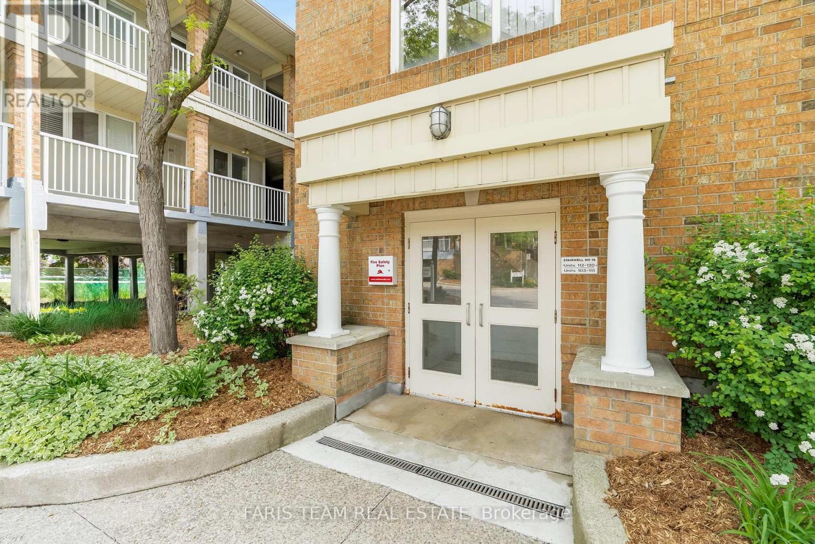 112 - 111 Bristol Road E, Mississauga, Ontario  L4Z 3P6 - Photo 3 - W12083107