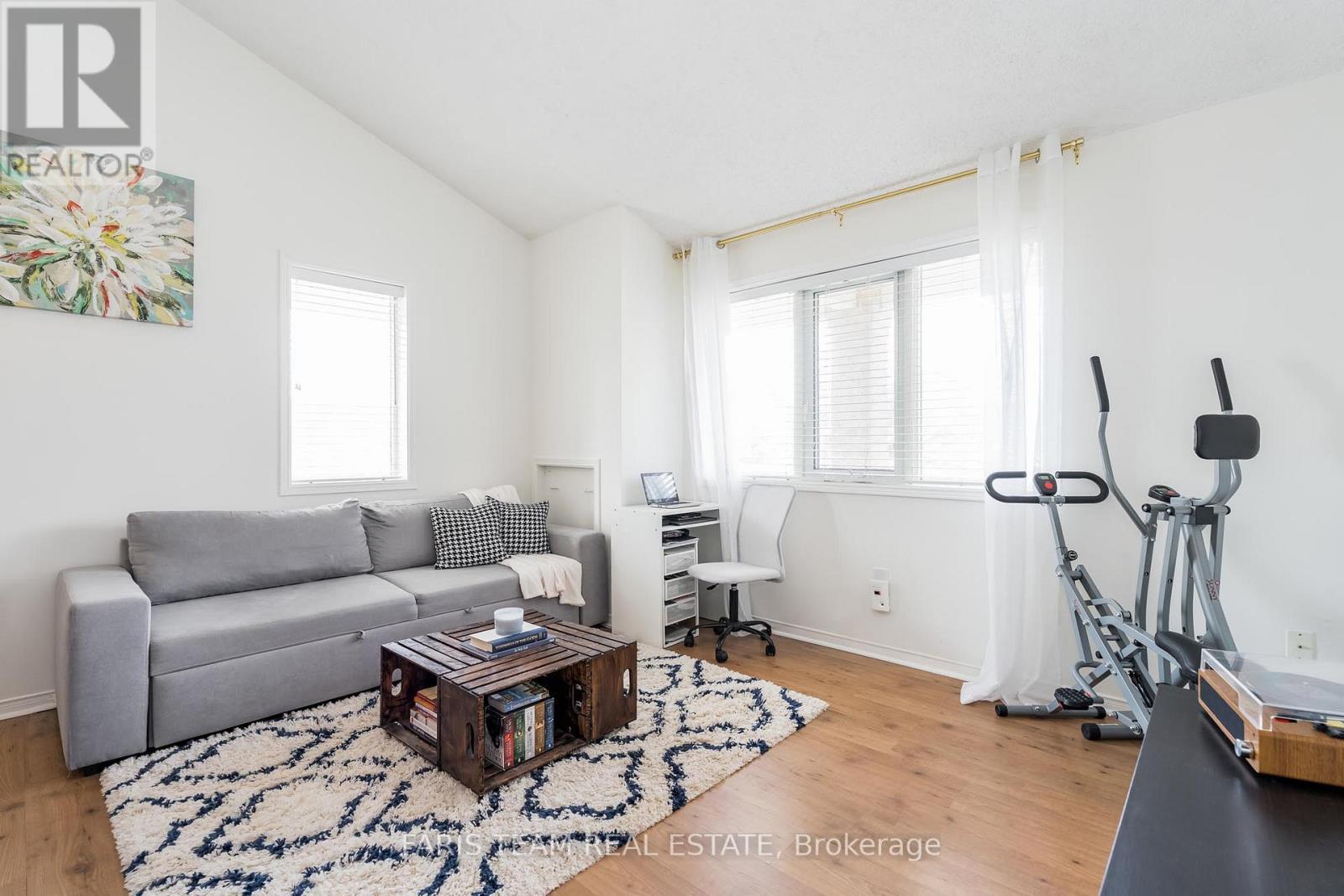 112 - 111 Bristol Road E, Mississauga, Ontario  L4Z 3P6 - Photo 7 - W12083107