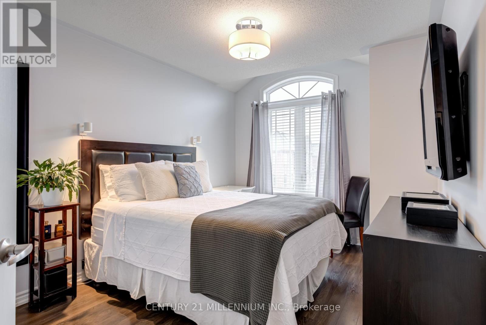 100 Kempenfelt Trail, Brampton, Ontario  L7A 0A7 - Photo 22 - W12193926