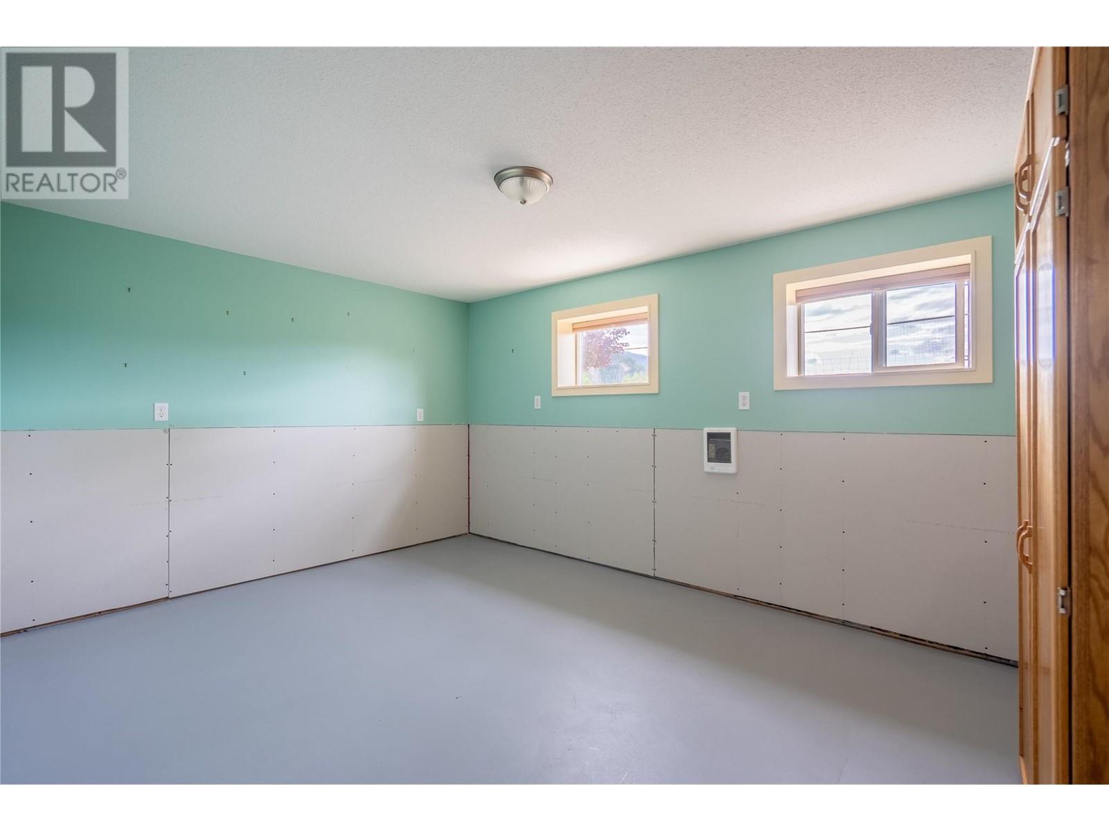 510 South Nursery Road, Grand Forks, British Columbia  V0H 1H9 - Photo 13 - 10340881