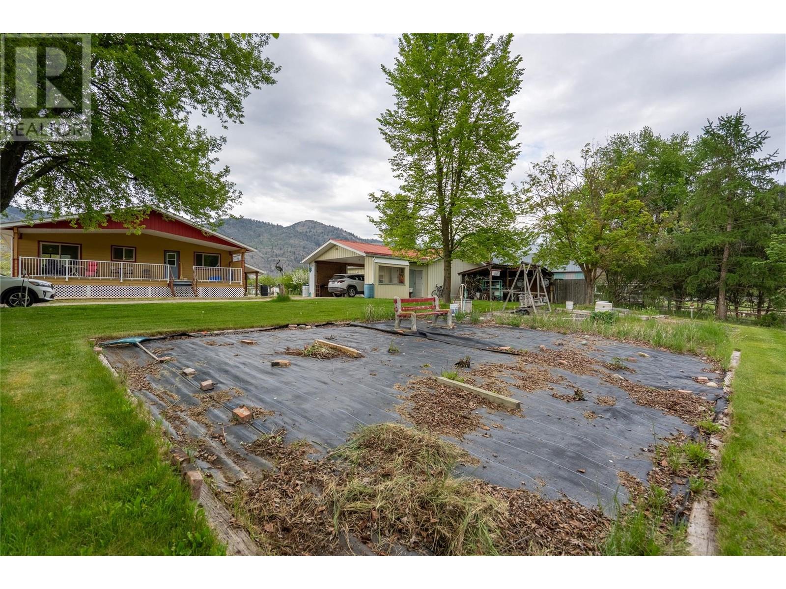 510 South Nursery Road, Grand Forks, British Columbia  V0H 1H9 - Photo 21 - 10340881