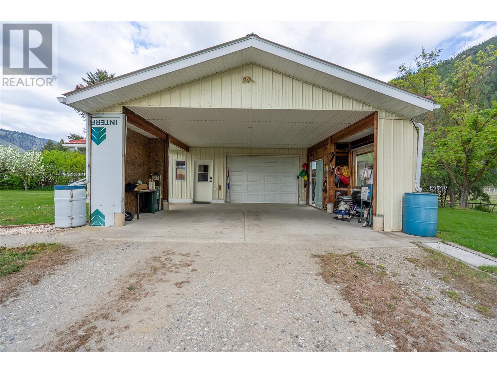 510 South Nursery Road, Grand Forks, British Columbia  V0H 1H9 - Photo 14 - 10340881