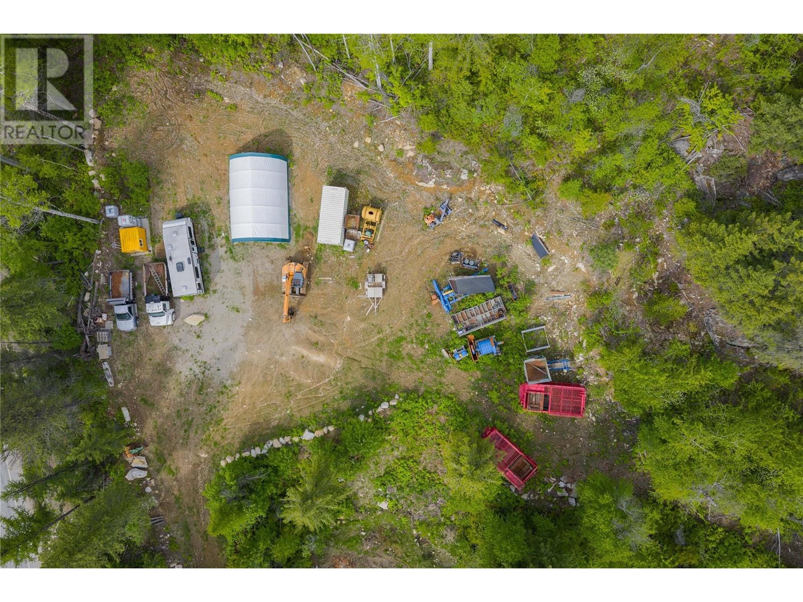 1682 Circle Road, Castlegar, British Columbia  V1N 4W1 - Photo 3 - 10349180