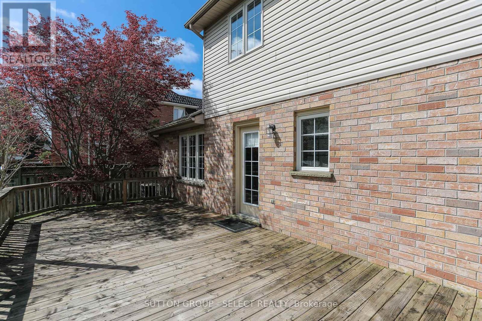 59 Farmhouse Road, London East, Ontario  N5Y 5M4 - Photo 43 - X12136380