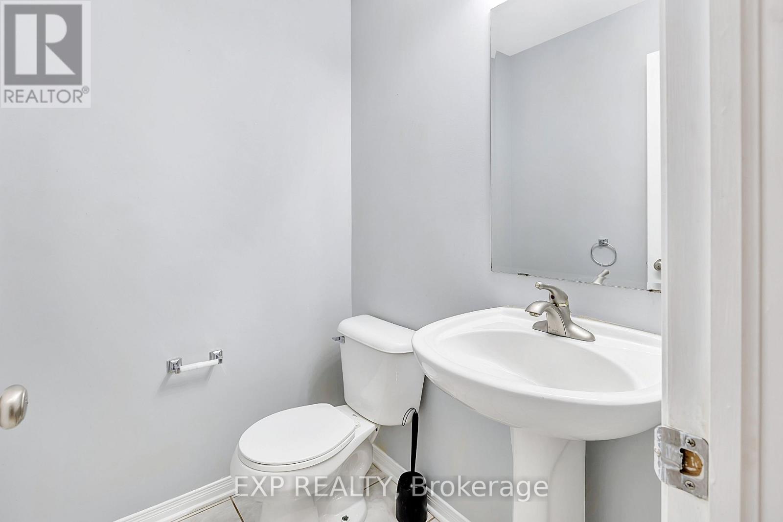361 Bakewell Crescent, Ottawa, Ontario  K2G 7E9 - Photo 3 - X12188035
