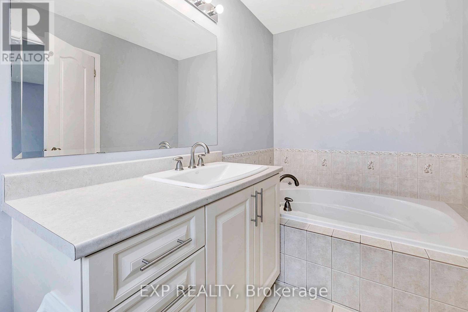 361 Bakewell Crescent, Ottawa, Ontario  K2G 7E9 - Photo 30 - X12188035