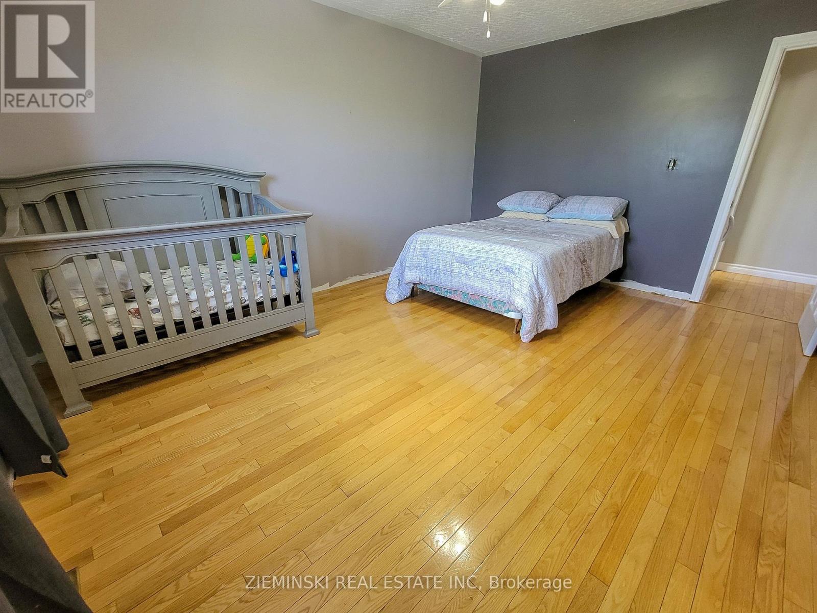 677 Victoria Road, Iroquois Falls, Ontario  P0K 1G0 - Photo 13 - T12114233