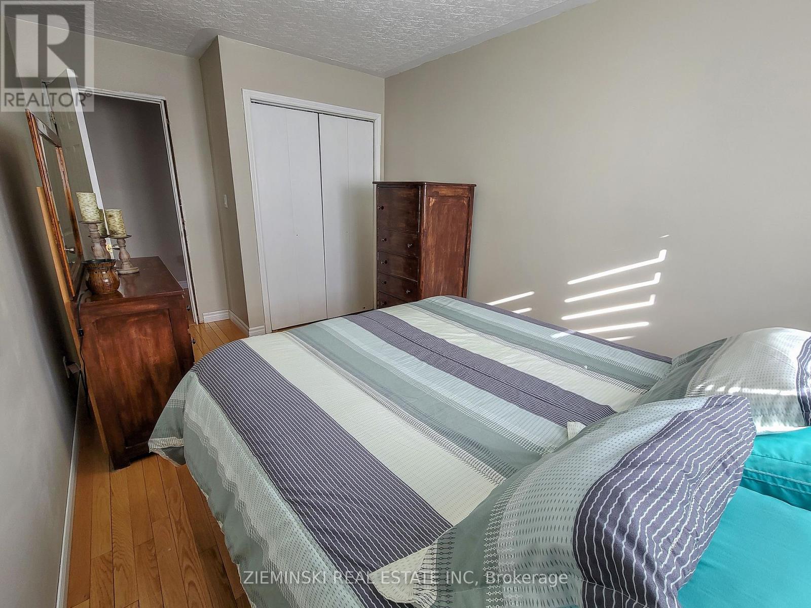 677 Victoria Road, Iroquois Falls, Ontario  P0K 1G0 - Photo 15 - T12114233