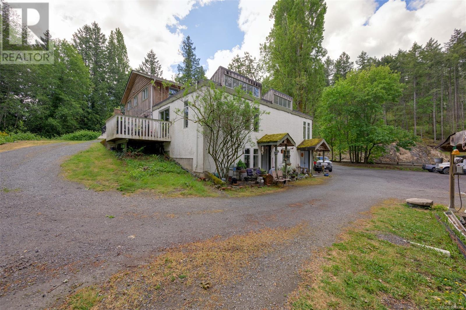 734 Latoria Rd, Langford, British Columbia  V9C 3A4 - Photo 39 - 1002343
