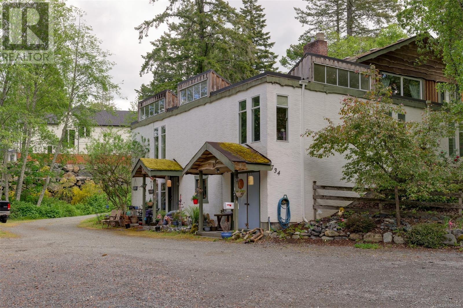 734 Latoria Rd, Langford, British Columbia  V9C 3A4 - Photo 47 - 1002343